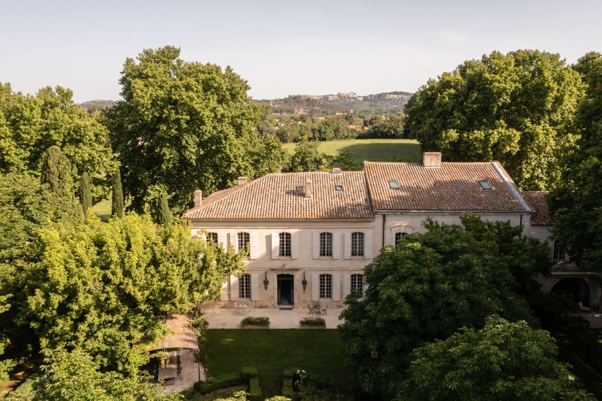 mansion 15 Rooms for seasonal rent on MAUSSANE LES ALPILLES (13520)